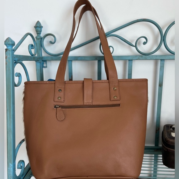 New Handmade Genuine Cowhide & Leather Tote Satchel | Boho Western Cowgirl Purse - Picture 8 of 10